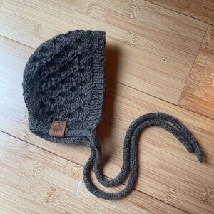 Wool Bubble Knit Bonnet Newborn